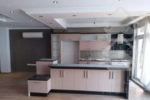 ۳ طبقه آپارتمان  جنوبی   یکجا  دهکده المپیک