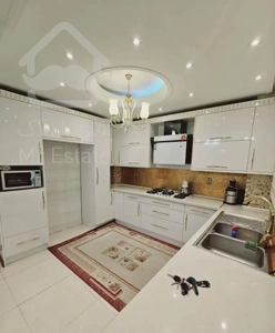 ۱۱۴ متر قدرالسهم دار روبه افتاب/اباذر گلدشت