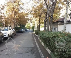 خرید ملک کلنگی 700 متر تجمیع از 7 پلاک