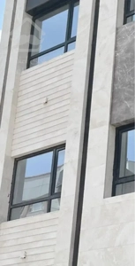 آپارتمان نوساز ۸۰ متری در موقعیت ممتاز خیابان معلم