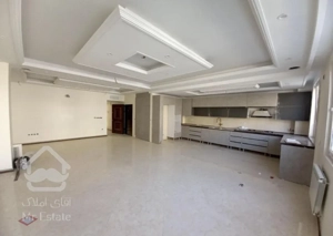 فروش ۱۲۵ مترنوساز / ۳ خواب / گذر ۱۲/ دهکده المپیک