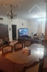 ۱۱۷ متر سه خواب /شمال ستارخان/کیا منصوری