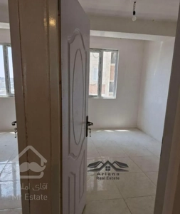 آپارتمان 103 متر کلید نخورده