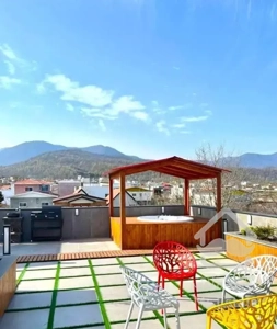 تریبلکس ساحلی استخردار جکوزی در روفگاردن ویوابدی