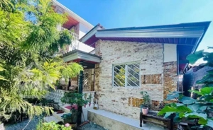 ویلا باغچه فلت ۳۰۰متری/مبله/ فروش ب علت نیاز مالی