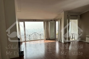 ۱۶۰متر اپارتمان ویلا فول نیاوران