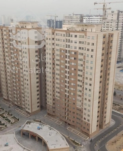 ۱۲۷ متر/۳خواب/برج برند هواپیمایی/کوهک/دریاچه