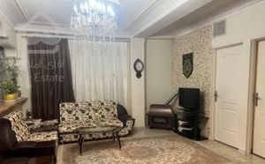 ۵۰ متر/آسانسوردار/سرمایه گذاری