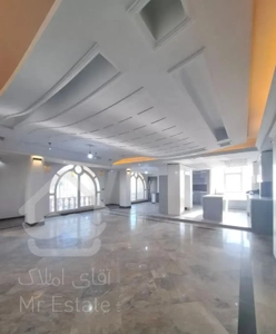 پنت هاوس ۲۷۵ متر با شاه نشین و آلاچیق ویو کل تهران