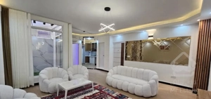 62متر فول امکانات/حیاط خلوت/سندتکبرگ عرصه اعیان