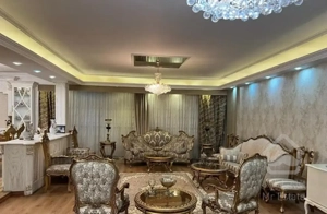 آپارتمان ۱۴۵ متر/۴ واحدی/فول امکانات(اوایل امامت)