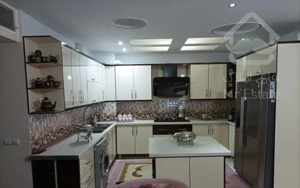 اپارتمان متراژ ۱۴۲ سه خواب همه خوابها نور گیر