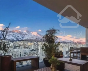 قیمت سال قبل/۲۳۰ متر ساختمان مارک دار/فرمانیه شرقی