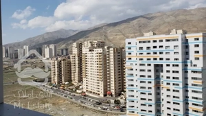 واحد ۱۴۴ متری ۳ خوابه در طبقه ۱۶ برج همراه اول