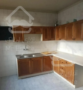 شهرک نفت، ۱۲۷ متر