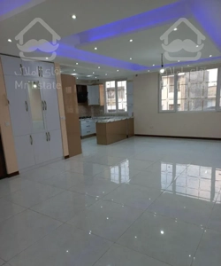 ۱۲۰متر/کلیدنخورده/نورگیر/متریال برند