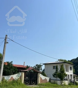 فروش ۲۱۵ مترمربع ویلا ۲نبش لوکیشن دنج و زیبا