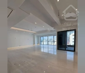 ۱۸۶ متر تراس چیدمان نوساز ویو مشجر