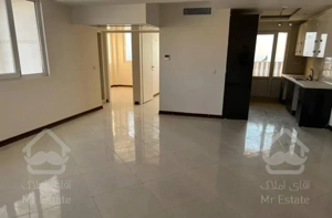 آپارتمان ۶۲ متری غرق نور