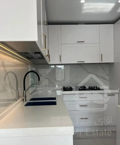 کامرانیه / ۱۲۰ متر ۲ خوابه / نور پلان عالی