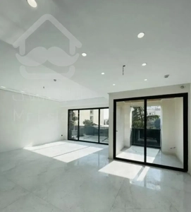 ۸۰ متر ، بدون مشابه در تاپ لوکیشن زعفرانیه