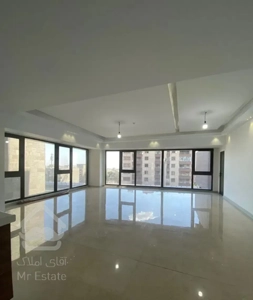 ۲۱۵ متر تاپ لوکیشن آجودانیه