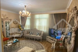 آپارتمان 85متری شمال صادقیه فول امکانات