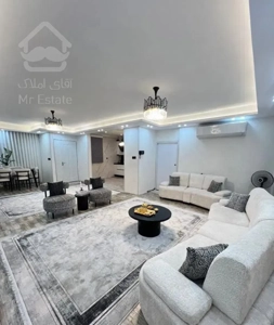 فروش ۹۳ متر ی طبقه سوم/امام حسین