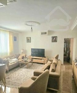 ۶۲ متر/ واحدی زیبا با تمامی امکانات و لوکیشن مناسب