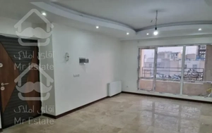 110متر/2خوابه/بلوار صالحی/میدان سما