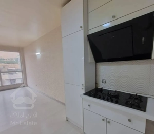 فروش آپارتمان ۶۳ متری ۲ خوابه طبقه ۳  دهکده المپیک