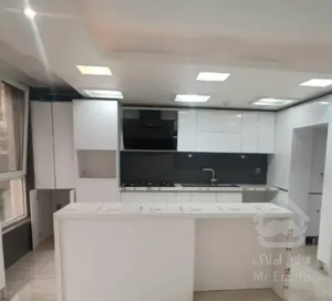 ۱۰۰متر/دو خواب/فول مشاعات/هزارسنگ