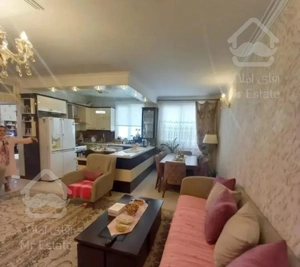 71 متر / 2 خواب / دارای قدرالسهم / 8 واحدی