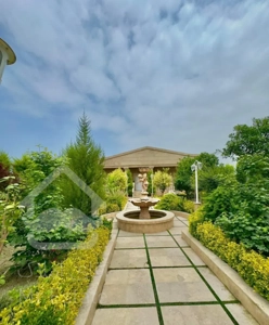 باغ ویلای 350 متری (سرسبز و دلباز) پر از حس آرامش