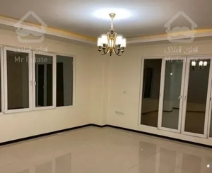 ۶۰ متر / فول بازسازی / ۲۰ متر حیاط در اختیار