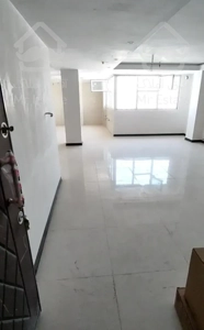 آپارتمان ۱۳۰ متری مهندسی ساز