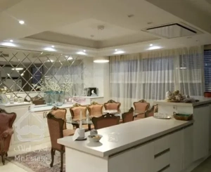 ۱۳۵ متر / سه خوابه  / افق اکباتان