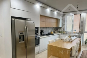 آپارتمان ۱۰۳ متر ۲ خواب ( قیطریه جنوبی )