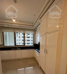 93متری/نوساز/میدان کودک