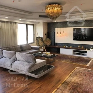 ۸۰متر/۲خواب/خوش نقشه/بلوار فردوس غرب