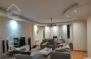 آپارتمان ۱۳۰متری-۳خوابه-فول-بالکن دار