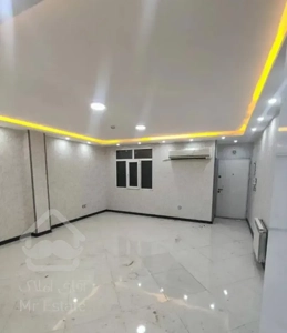 واحد ۸۳ متری خیابان اصفهان فقط با ۳۷۰۰ خرید کن