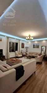 ۸۲ متر/فول امکانات/فول بازسازی/۱۲ فروردین