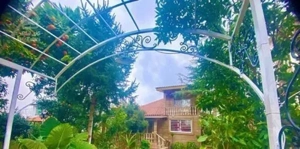 ویلاباغ پدری مبله بخاطر مشکل مالی کمتر میده سندار