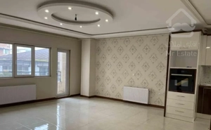 فروش اپارتمان جنوبی ملک شهر