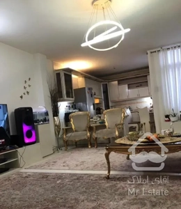 ۹۰ متری/ ۲ خواب/ زرگنده/ تک واحدی