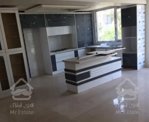 آپارتمان١٥٠متر٣خواب کلیدنخورده صادقیه گلاب٢پارکینگ