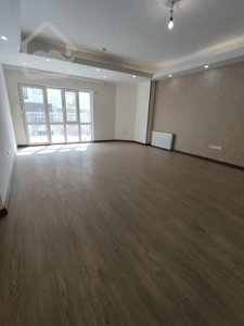 خرید و فروش ۱۲۰متر نوساز رو به آفتاب A-V