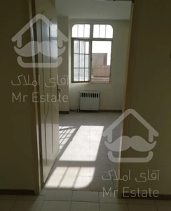 95متر گیشا با پارکینگ سه خواب