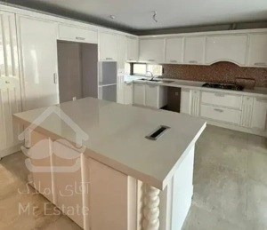 اپارتمان ۱۲۰ متر ۲ خواب فول مشاعات / برج برند